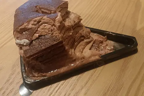 Richmonds Cake And Coffee Co photo 1